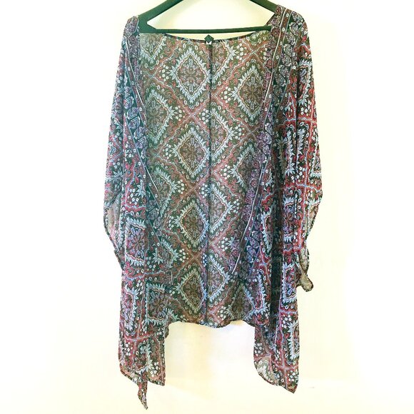 Lane Bryant Medium-Sleeve Chiffon Overpiece OneSize Patterned Blue Pink Plus - Picture 2 of 6